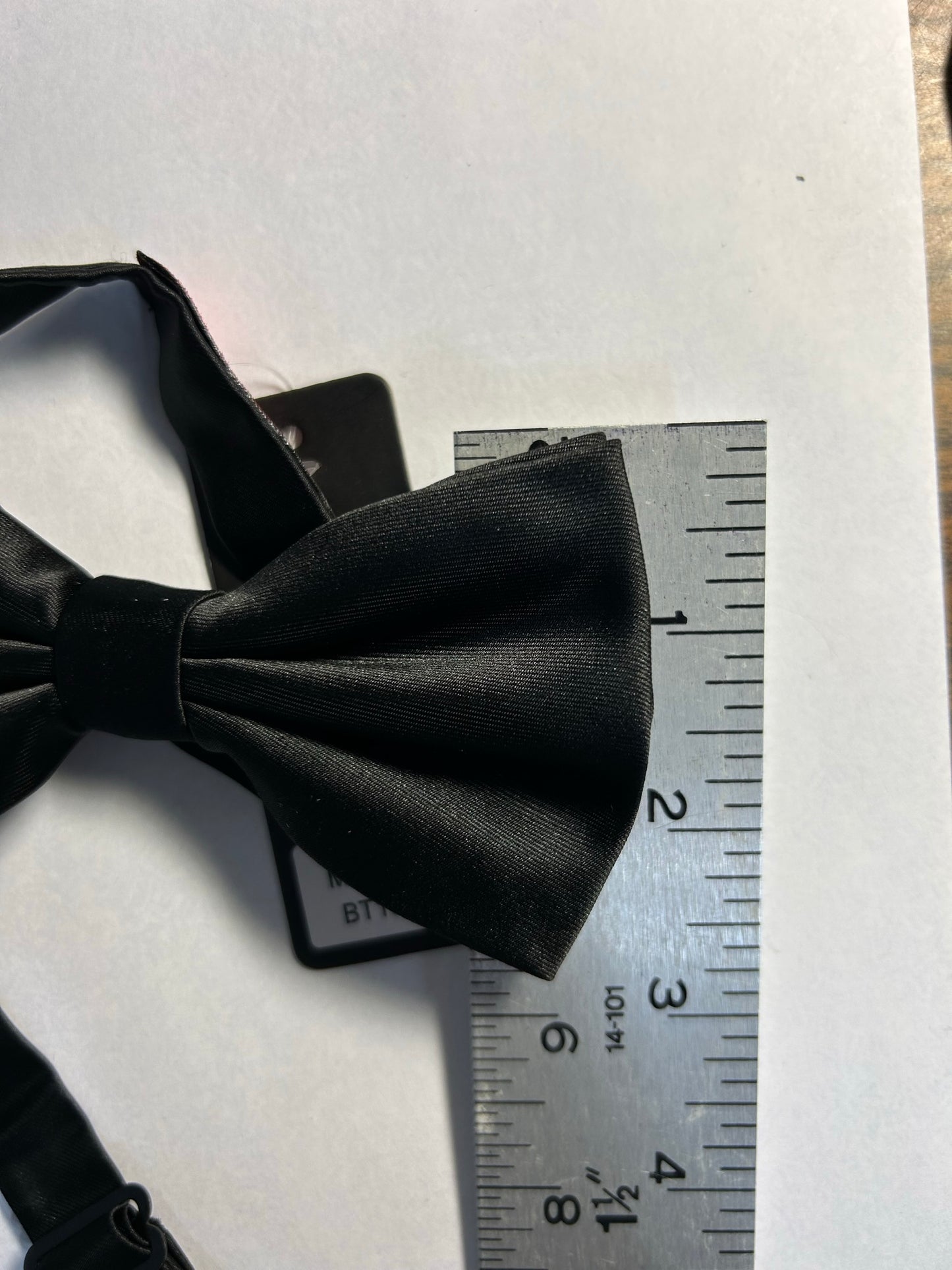 Bowtie With Hankie, Adult