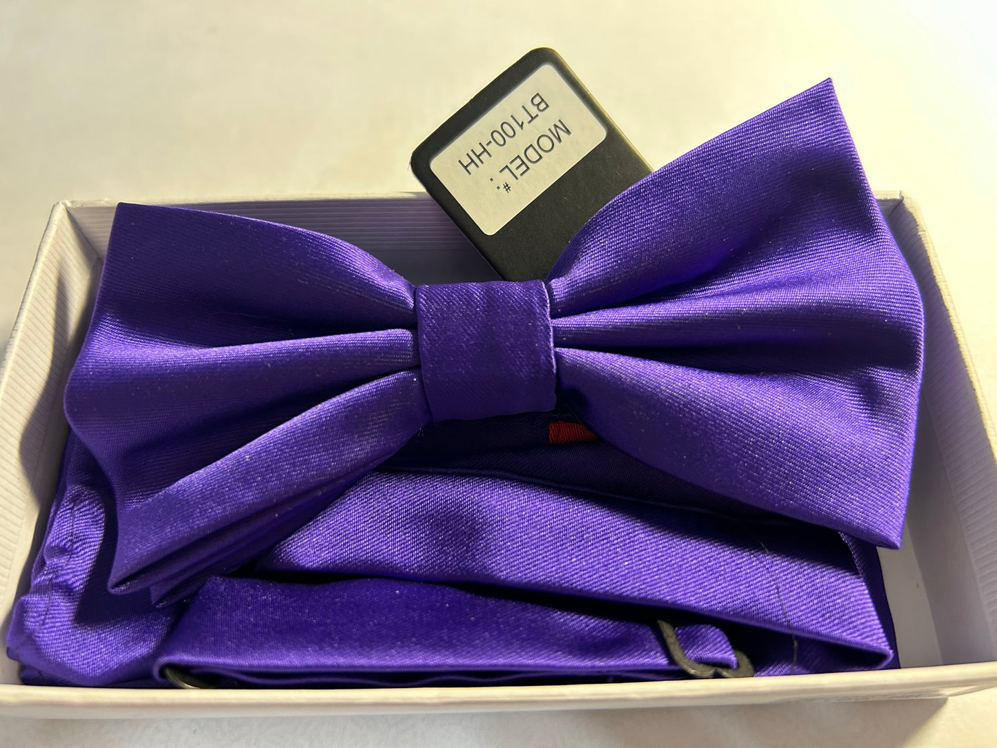 Bowtie With Hankie, Adult